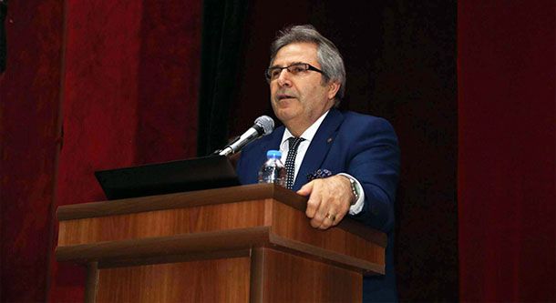 Büyükşehir Belediyesi Bandırma'ya Yeterli Yatırımı Yapmıyor