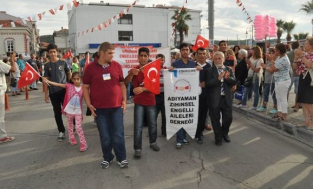 Ayvalık, 24 Yıldır Türkiye`nin Engelli Şehri Olmaya Devam Ediyor