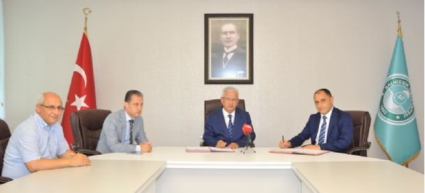 Balıkesir Üniversitesi ve Balıkesir İli Kamu Hastaneleri Birliğinden İşbirliği Protokolü