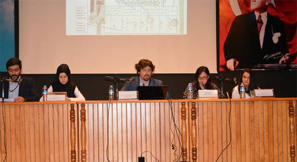 Balıkesir Üniversitesi`nde Mehmet Akif  Paneli Düzenlendi