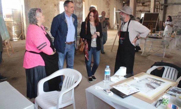 Başkan Gençer Eski Kırlangıç Fabrikası’ndaki Artclan Sanat Çalıştayını Gezdi