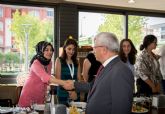 Rektör Özdemir, 12 Ülkeden Türkçe Sevdalısı Öğrencilerle Kahvaltıda Buluştu