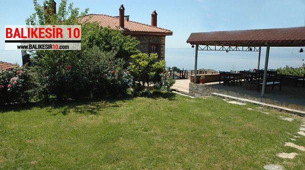 Çeşmeli Konak Deniz Manzarası