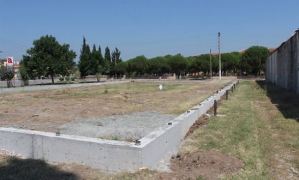 1 Ay Gibi Kısa Bir Sürede, Üç Halı Sahayı Ayvalık Halkının Hizmetine Sunacağız’’