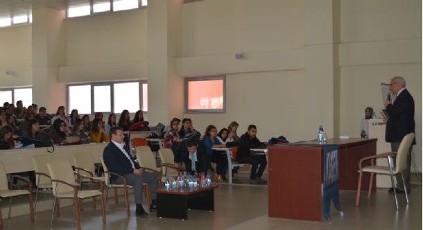 2. Lojistik ve Ticaret Gününde Sektördeki Gelişmeler Değerlendirildi
