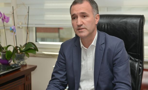20 Kırsal Mahalleye Salça Çekme Makinesi Dağıtıldı