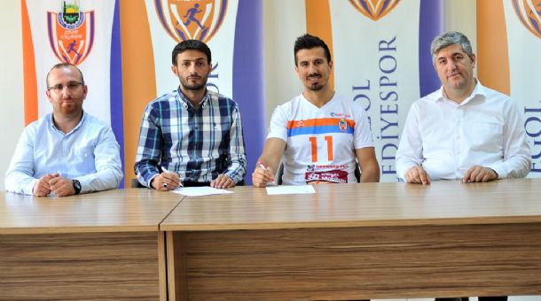 Abdullah Beyhan Beğeni İle Dinlendi
