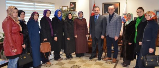Ak Kadınlardan Refik Yılmaz’a Ziyaret