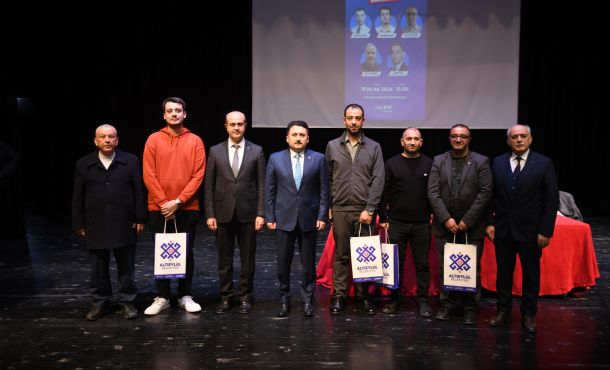 ALTIEYLÜL’DEN EĞİTİME TAM DESTEK