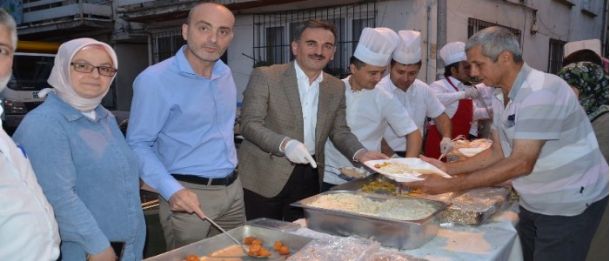 Balıkpazarı`nda İftar Coşkusu