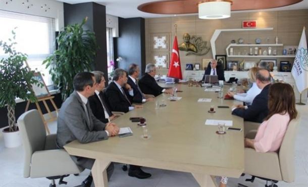 BALKANTÜRKSİAD’dan Bozbey’e ziyaret