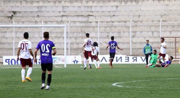 Bandırmaspor Sahasında Hacettepespor`a 2-3 Yenildi