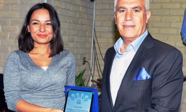 Başkan Bozbey’den başarılı personele plaket