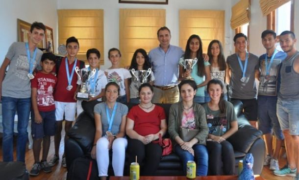 Başkan Gençer `’ayvalık Atletizm Kulübü Bizim İlk Göz Ağrımız’’