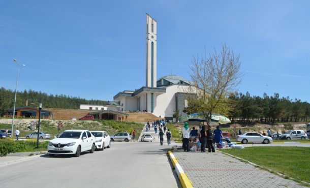 BAUN Vakfından, Burhan Erdayı ve Ayten Erdayı İçin Lokma Hayrı