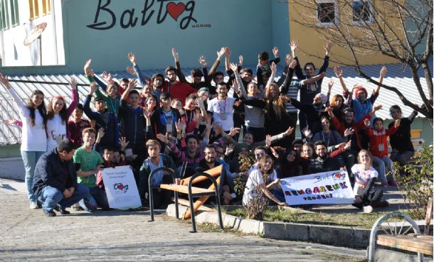 BAUN`lu Toplum Gönüllülerinden Rengarenk Proje