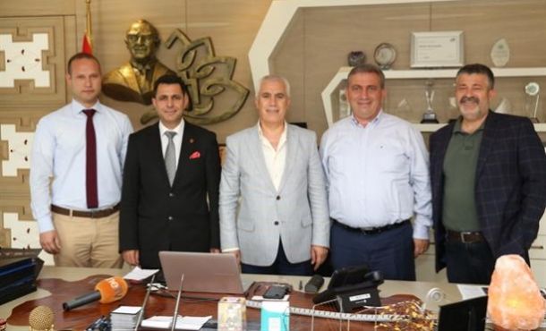 Baz istasyonları ile ilgili çalışma için Bozbey’den destek istediler