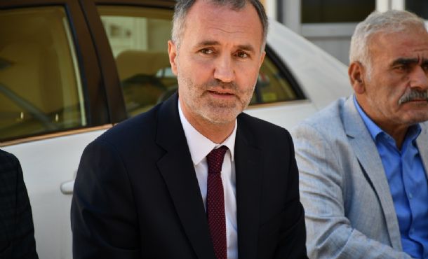 Belediye Meydanı Yenileniyor