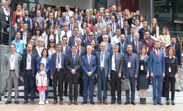 Belediyelerin kütüphane hizmetleri Nilüfer’de ele alınıyor
