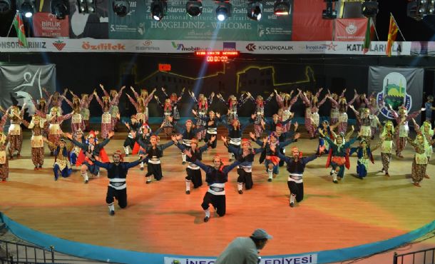 Belediyespor’un Yüzme Kursuna Yoğun İlgi
