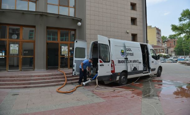 Bereket Sofrası Kasım Efendi Cami’nde Kuruldu