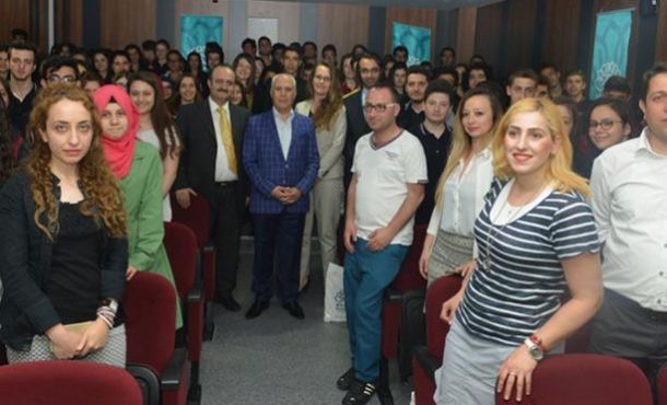 Bozbey öğrencilere Nilüfer hayalini anlattı