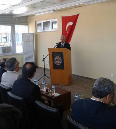 Burhaniye MYO`da Spor Tesisi Hizmete Açıldı