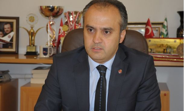 Çitli Futbol Sahası Törenle Açıldı