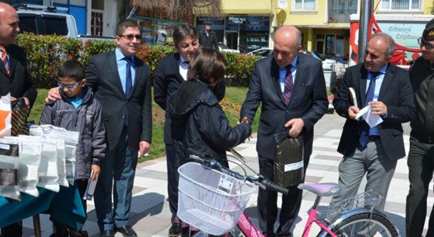 Dursunbey`de Kütüphaneler Haftası Kutlandı