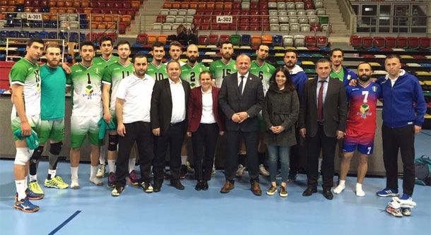 Düzce Belediyespor Voleybol Takımı İlk İkiye Girdi