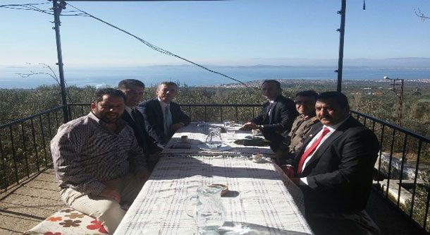 Edremit Kaymakamı Mahalleleri Tek Tek Geziyor