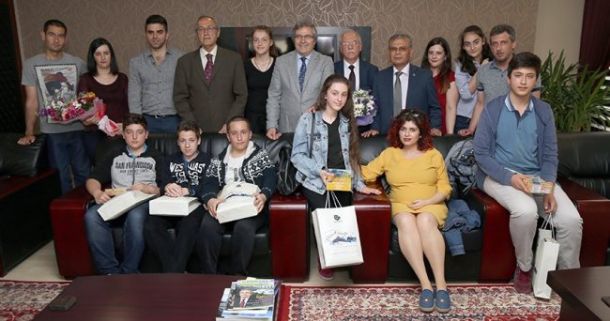 EĞİTİM DESTEK EVİ TEOG’TA TAM PUANLAR ÇIKARTTI