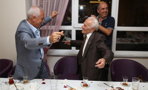 En az benim kadar sağlıklı yaşayın
