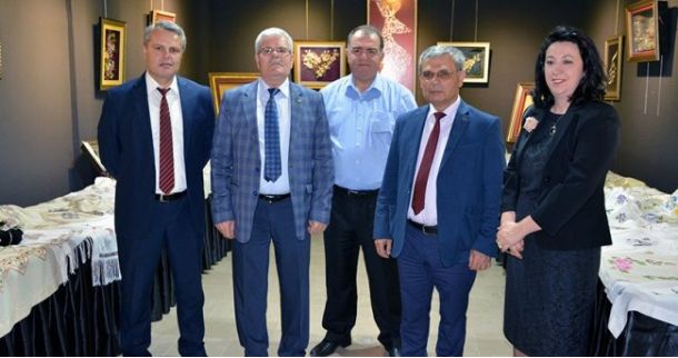ENGELLİ ANNELERİNDEN SERGİ