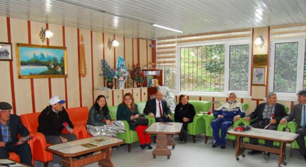 Engelliler Meclisi Huzur Evi`ni Ziyaret Etti