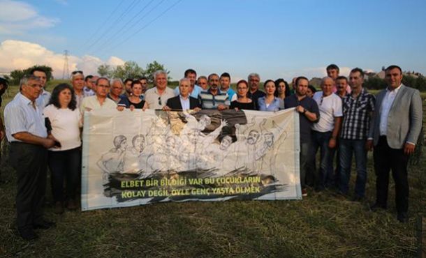 Fidanlar geleceğe umut olsun diye dikildi
