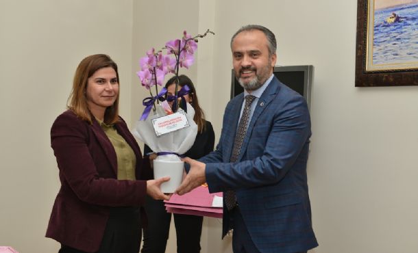 İnegöl Çileği Masaya Yatırıldı