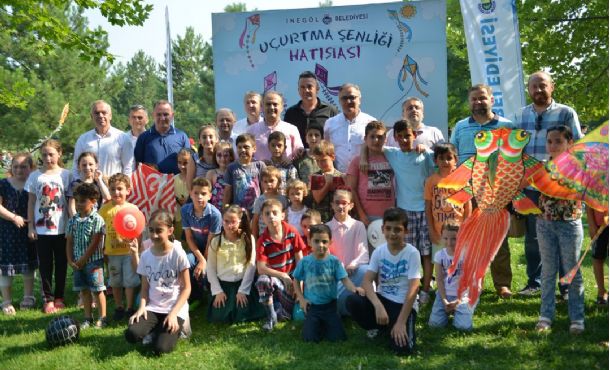 İnegöl Darbeye Karşı Tek Yumruk Oldu