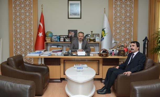 İnegöl’de Salça Çekme Makinesi Olmayan Kırsal Mahalle Kalmadı