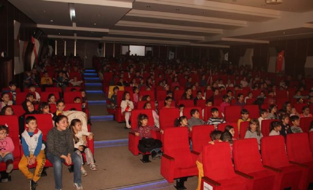 İş Arayan Ve İşvereni Buluşturacak İstihdam Fuarının İmzaları Atıldı
