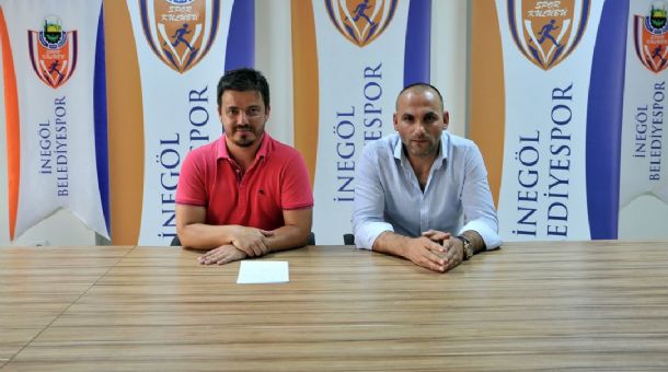 İşletme Fakültlesi İlk Mezunlarını Verdi