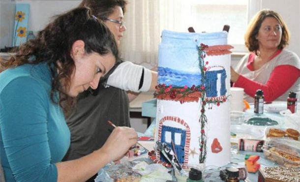 Kadın ve Çocuk Merkezi`nde 8 bin kişiye eğitim