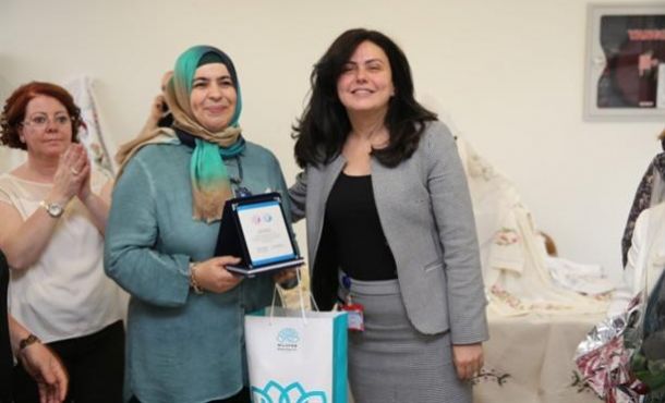 Kadınlar el emeği ürünlerini sergiledi