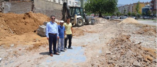 Kent Meydanı Trafiğine Estetik Dokunuş