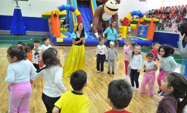 Minikler sporu eğlenerek öğreniyor