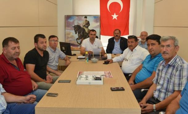 Nilüferli muhtarlardan darbe girişimine tepki