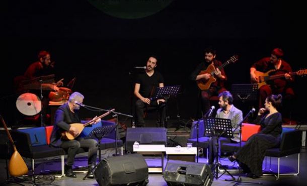 Olgun Şimşek ve Nazan Kesal ile türkü dolu gece