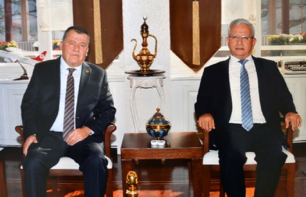 Rektör Özdemir Yargıtay Başkanlığı ve Bazı Bakanlıkları Ziyaret Etti