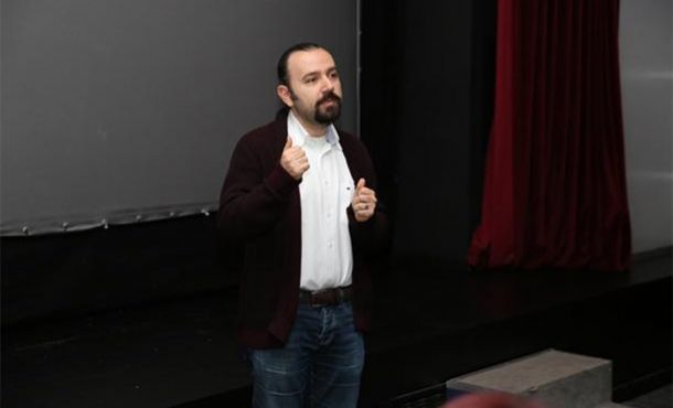 Sezer: Babamın Kanatları meselesi olan bir film