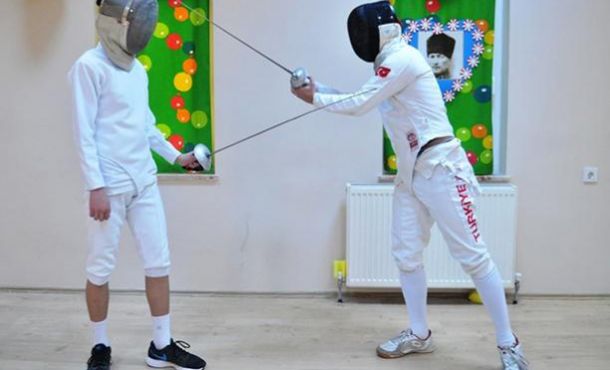 Spor Şenlikleri’nde eskrim rüzgarı esti